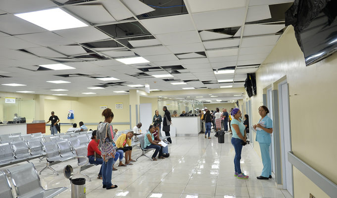 Salen a la luz vicios de construcción en “nuevos” hospitales 1 hospital francisco moscoso puello