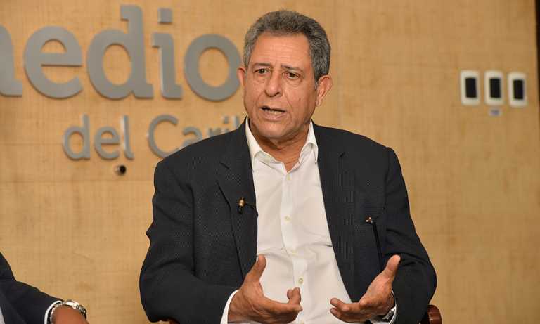 RD mantiene interés en comprarle a Venezuela acciones en Refidomsa