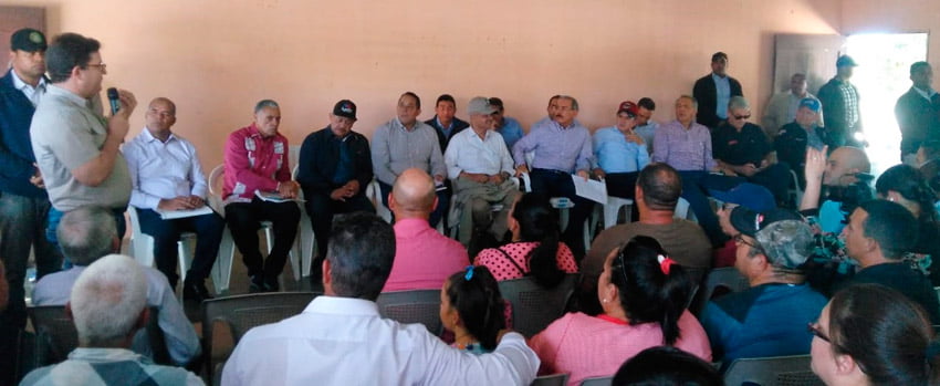 Presidente Danilo Medina Caobas 1