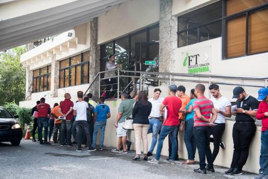 Desde hoy se retendrán vehículos sin marbete