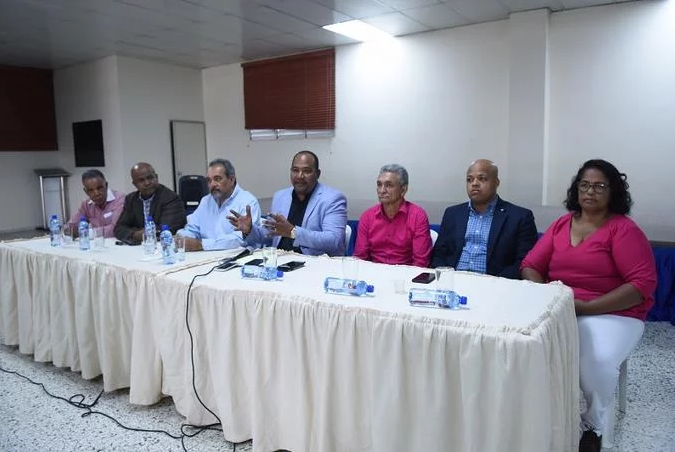 Desayuno escolar en peligro por atraso en pagos del Gobierno