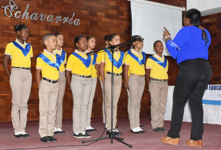 Distrito de 09-03 de Sabaneta celebra IV Festival Anglófono y Francófono