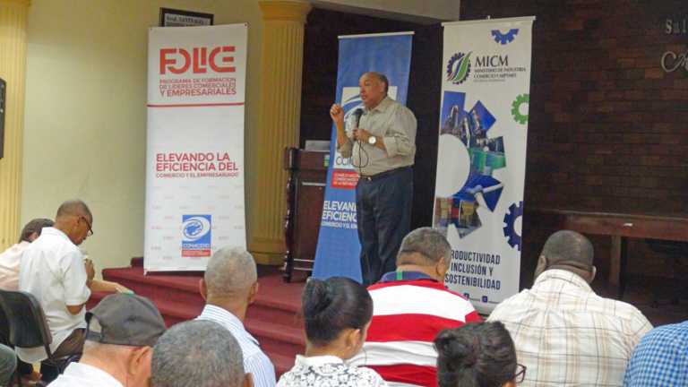 Conacerd imparte taller de capacitación