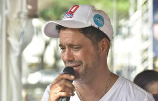 Carlos Silver no rompió el récord Guinness