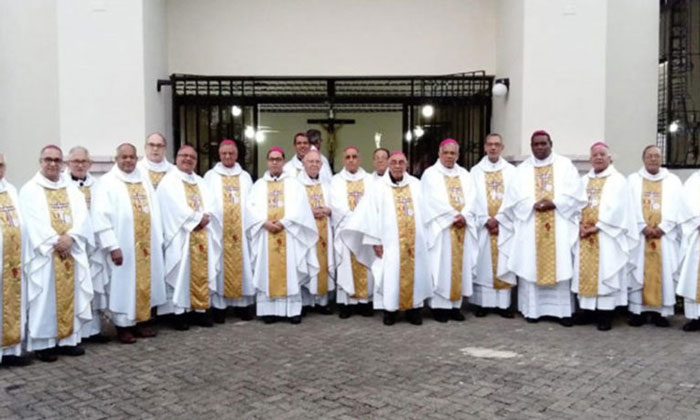 Episcopado rechaza política de género