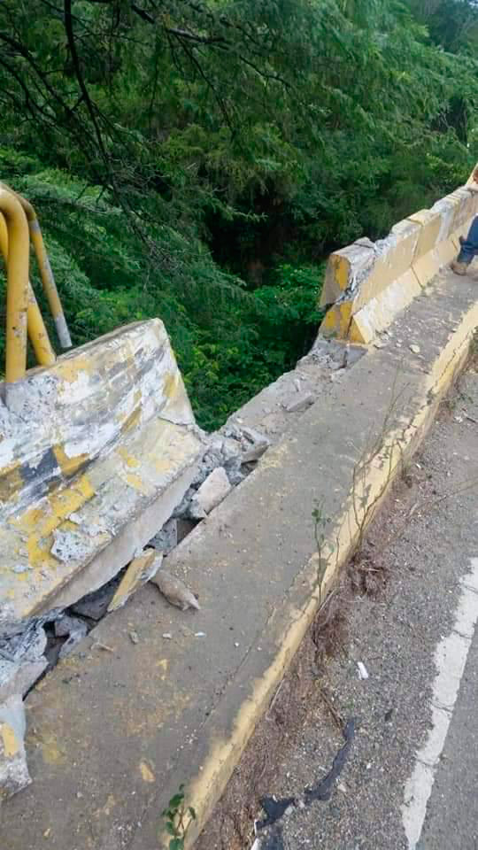 Accidente Puente Gurabo 7