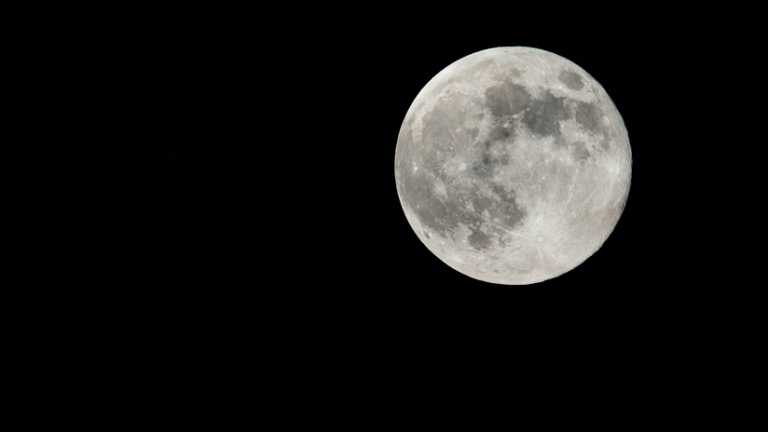 El muy raro fenómeno de una ‘superluna negra’ ocurrirá este miércoles en América del Norte: ¿de qué se trata?
