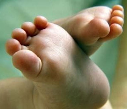 Fallece niño que sufrió quemaduras con habichuelas con dulce