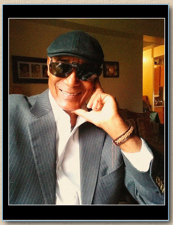 Elegía del ruiseñor que se murió de amor