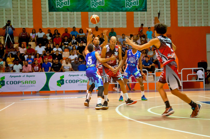 Abasaro 2019 Oliver Liriano J4 2