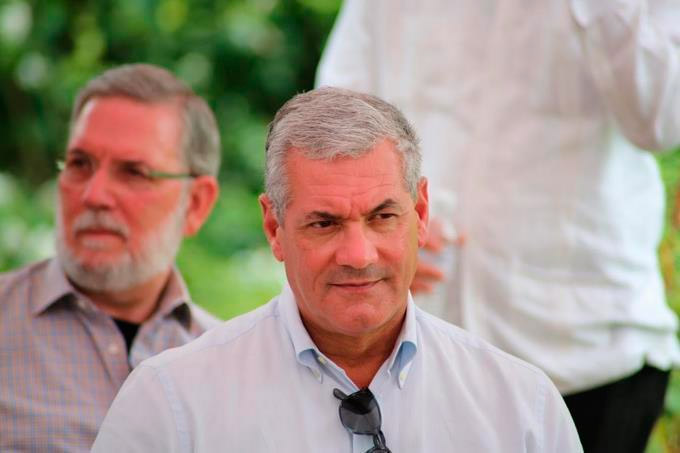Gonzalo Castillo pide a Ética que lo investigue sobre presuntos contratos irregulares