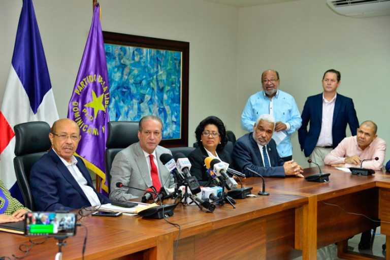 PLD respalda voto automatizado y condena el transfuguismo en el país