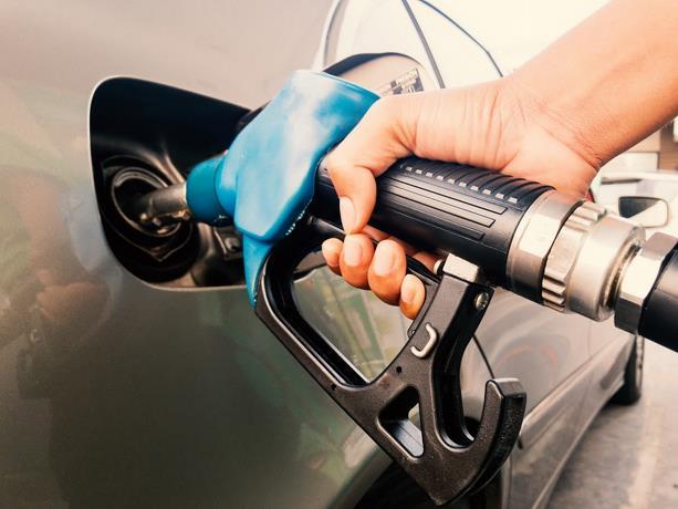 Mayoría de combustibles baja entre RD$1.10 y RD$7.40; GLP sube RD$1.20 5 Mayoría de combustibles baja entre RD$1.10 y RD$7.40; GLP sube RD$1.20