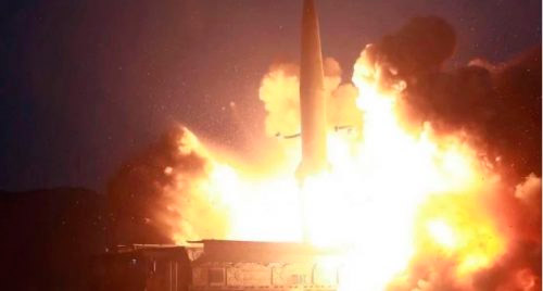 Irán lanza misiles a base iraquí donde están soldados Estados Unidos (+vídeo)