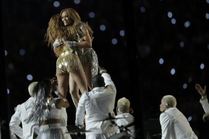 Video: Revive el momento del medio tiempo del Super Bowl y todos sus detalles 1 Video: Revive el momento del medio tiempo del Super Bowl y todos sus detalles