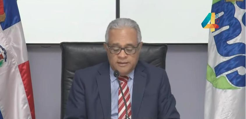 Otros 12 muertos y 128 casos nuevos de COVID-19 en la Rep. Dominicana 1 Rafael Sanchez Cardenas 4 FE