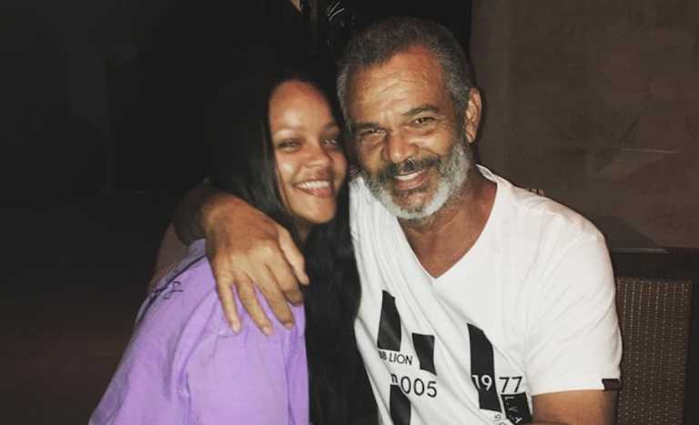 El padre de Rihanna tiene coronavirus y le asiste con respirador artificial