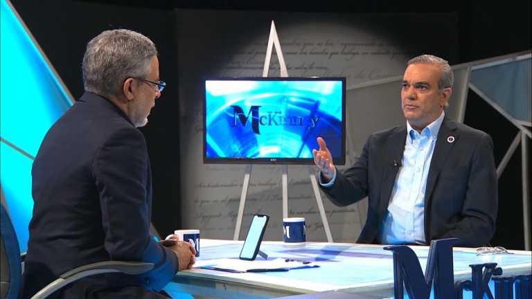 Luis Abinader insta a jueces de la JCE a perderle el miedo al Gobierno y al PLD