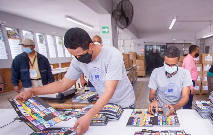 En tramo final la suerte parece echada; candidatos se juegan todo y disparan los últimos “cartuchos”