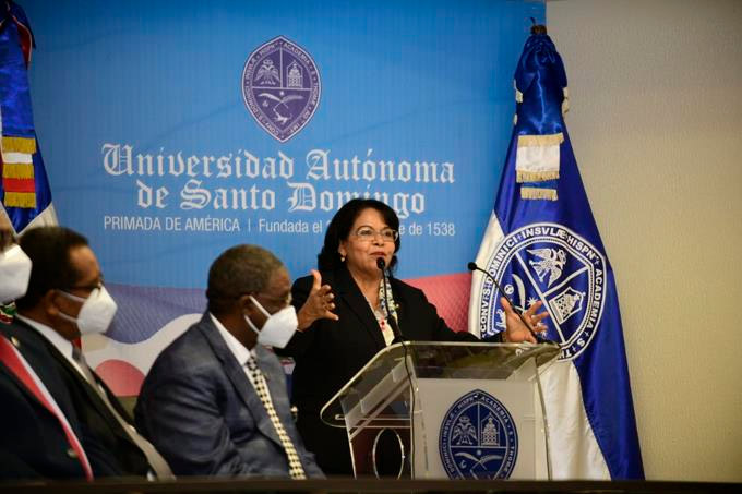 UASD clase virtual FE