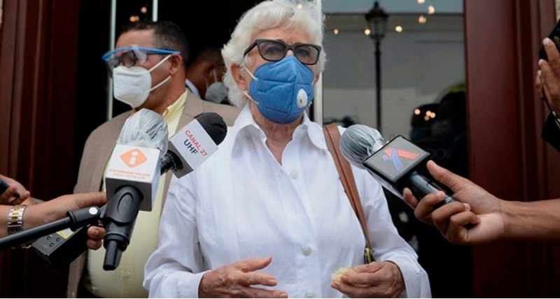 Milagro Ortiz Bosch botellas FE