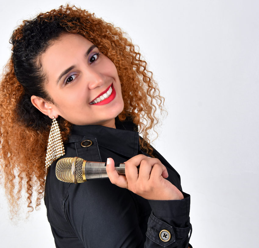 Adriana Villa Esta Vida