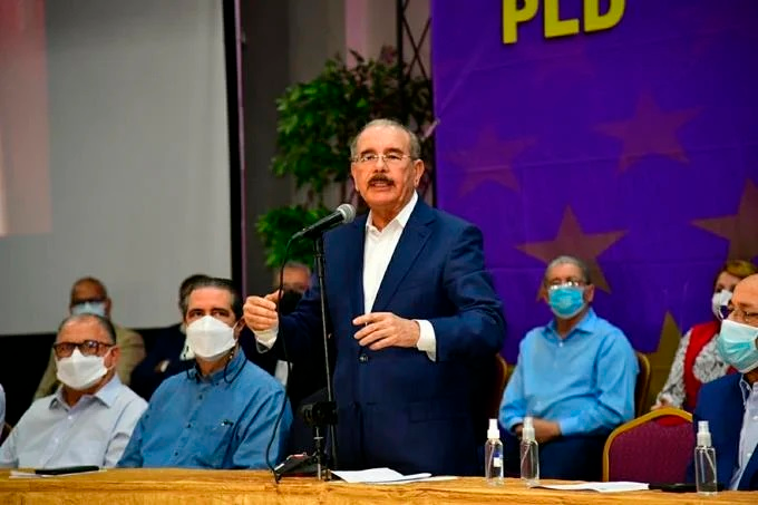 Danilo expresa indignación por arresto de sus hermanos y ex funcionarios (+vídeo) 1 Danilo expresa indignación por arresto de sus hermanos y ex funcionarios (+vídeo)