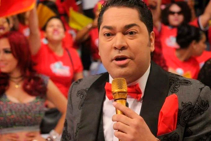 El Pachá se rinde homenaje en Color Visión y dice perdió su familia “con este pueblo tan malo”