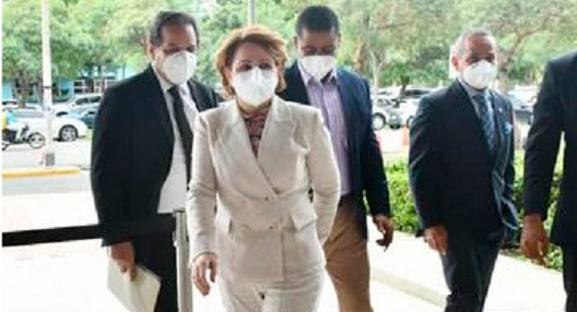 El PEPCA interroga por segunda vez a Lucía Medina por declaración jurada 6 El PEPCA interroga por segunda vez a Lucía Medina por declaración jurada