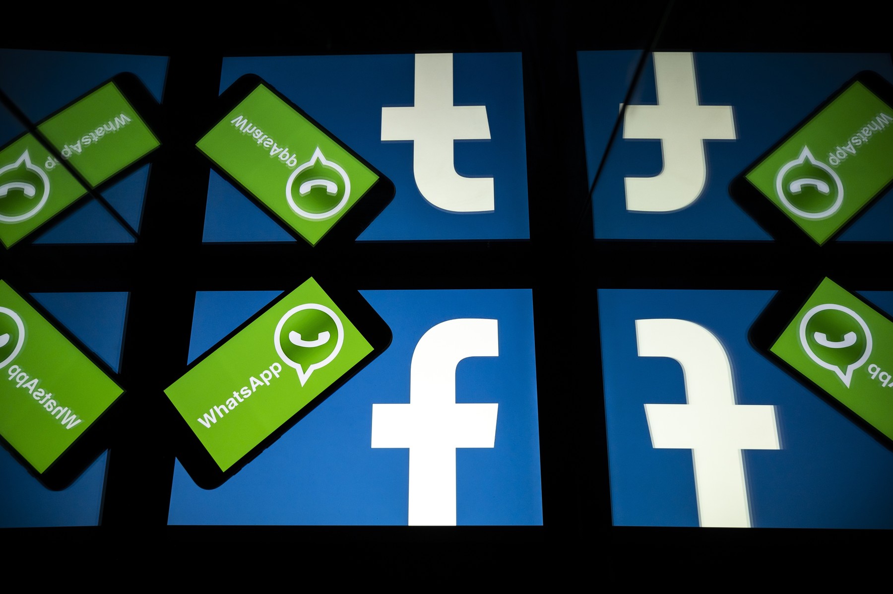 EEUU demanda a Facebook por mantener su "monopolio" y pide que desinvierta en Instagram y WhatsApp 1 R5lBSr