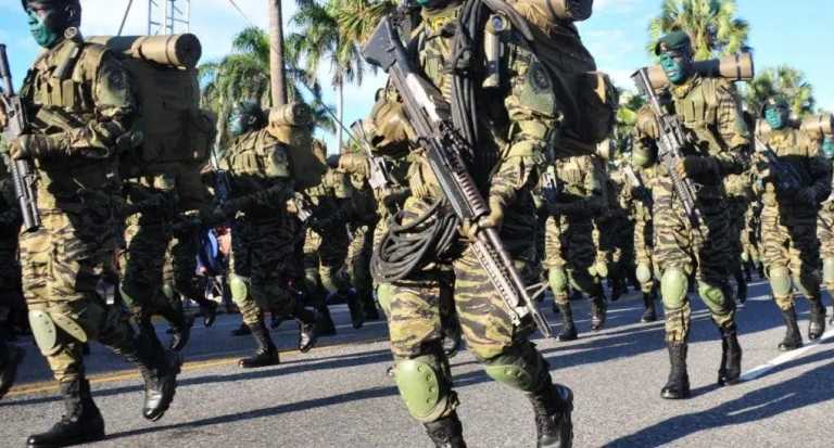 República Dominicana despliega 7.200 soldados en la frontera ante crisis en Haití