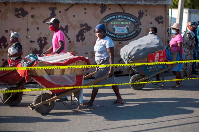 Haitianos carretillas FE