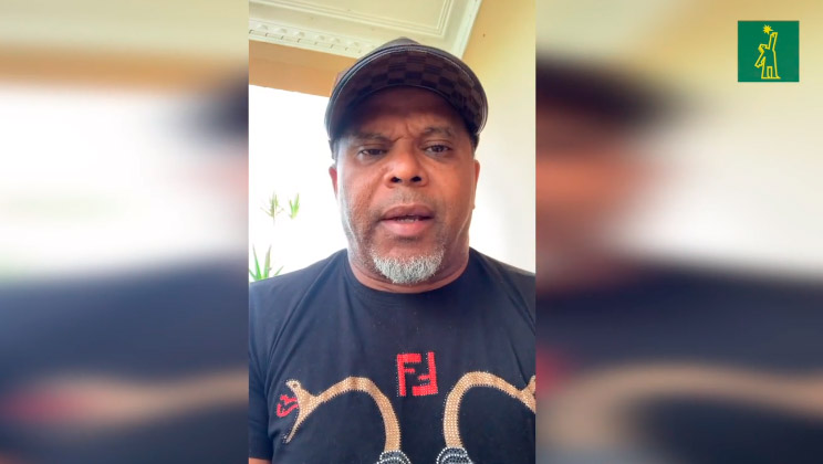 Luis Polonia responde a las críticas por recibir la vacuna contra el COVID-19