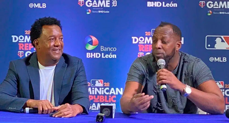 Pedro Martínez y Vladimir Guerrero apoyan iniciativa de Abinader de regular pequeñas ligas de béisbol