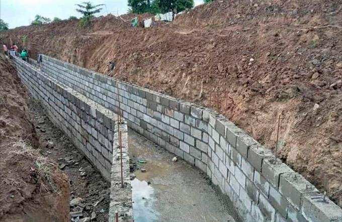 Un mensaje directo a Haití: Nada de canal sin un acuerdo