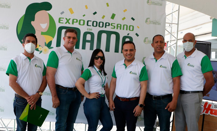 Coopsano feria Mama Santiago Colina