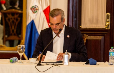 Presidente Abinader asegura en la RD habrá reapertura «paulatina y segura”