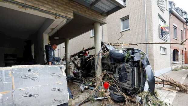Veinte fallecido inundaciones FE