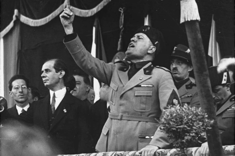 La desenfrenada vida sexual de Benito Mussolini, entre el poliamor y la depravación