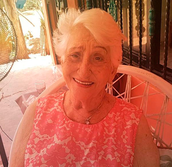 Se nos fue Doña Marina Almonte viuda Estévez