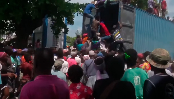 HAITÍ: Gobierno investiga asaltos camiones con ayuda humanitaria