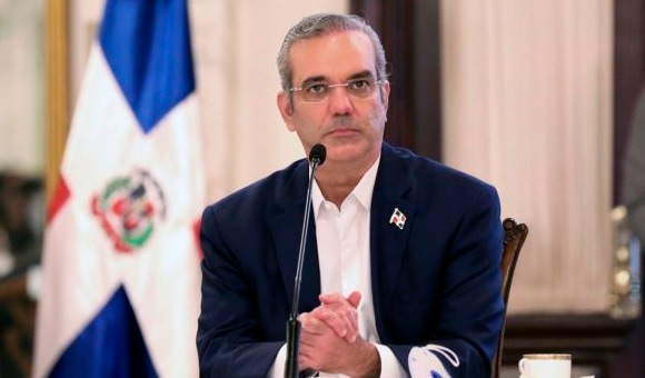 Presidente Abinader oposicion FE