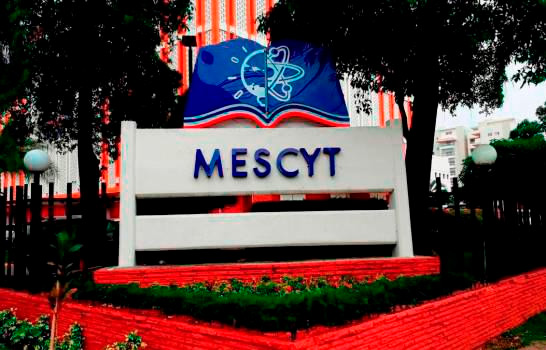 Hacen un primer borrador de sugerencias para la política de formación docente