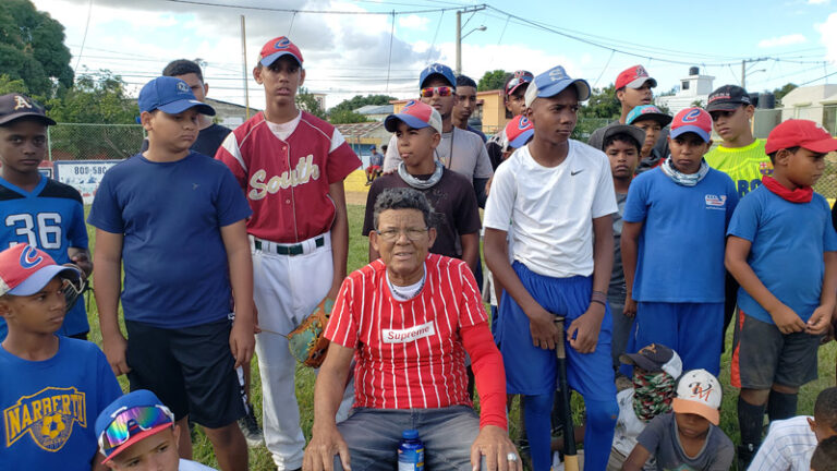 Fernando Gómez: su enfermedad no es obstáculo para enseñar (+vídeo)