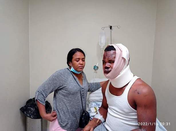 Pareja accidentada Haiti FE