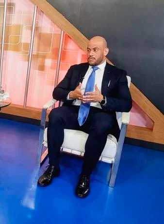 Virólogo asegura disminución de casos covid podría ser más lenta por largo feriado