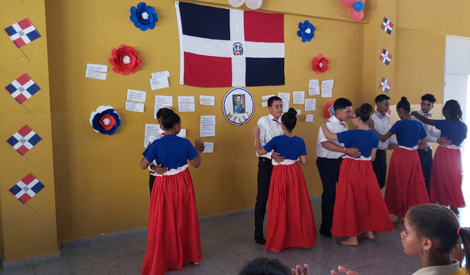 Liceo MA 206 anive natalico Mella 1