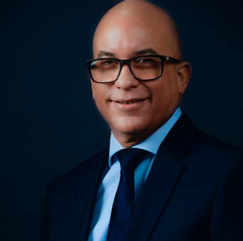 Director del Diecom y vocero de la Presidencia informa que la emisión de cada título de propiedad cuesta al Estado solo RD$3,570.87