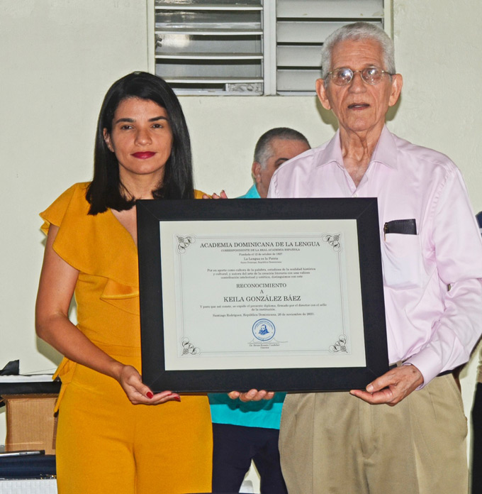 Rosario Candelier proclama a Sabaneta como un Polo Literario 4 Keila y Bruno Candelier reconocimiento
