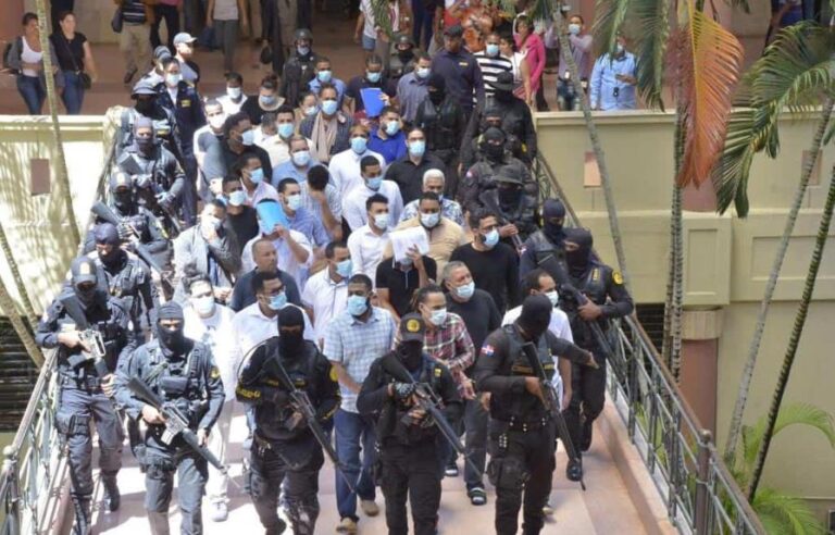 Los apresados en la Operación Discovery sobornaban autoridades para evadir la justicia 3 Los apresados en la Operación Discovery sobornaban autoridades para evadir la justicia